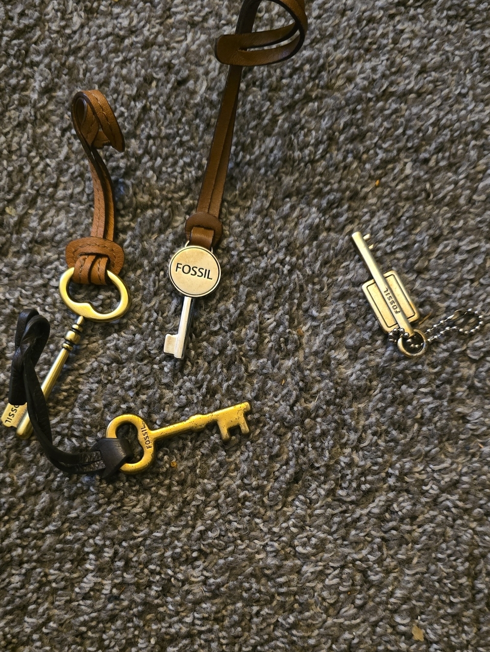 Fossil Brown Leather Key Charm Gold-Tone Key